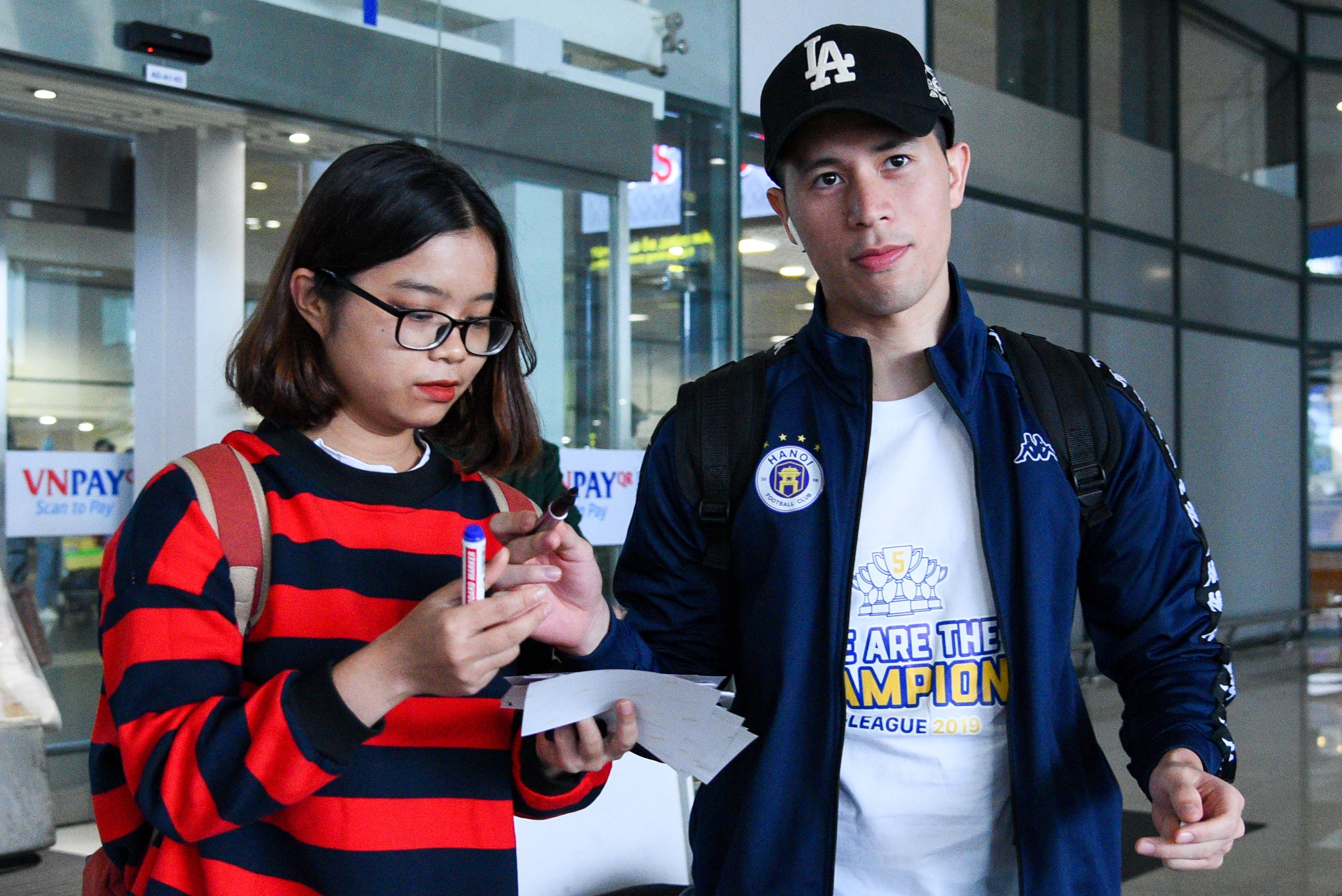 CLB Ha Noi vo dich cup quoc gia anh 5