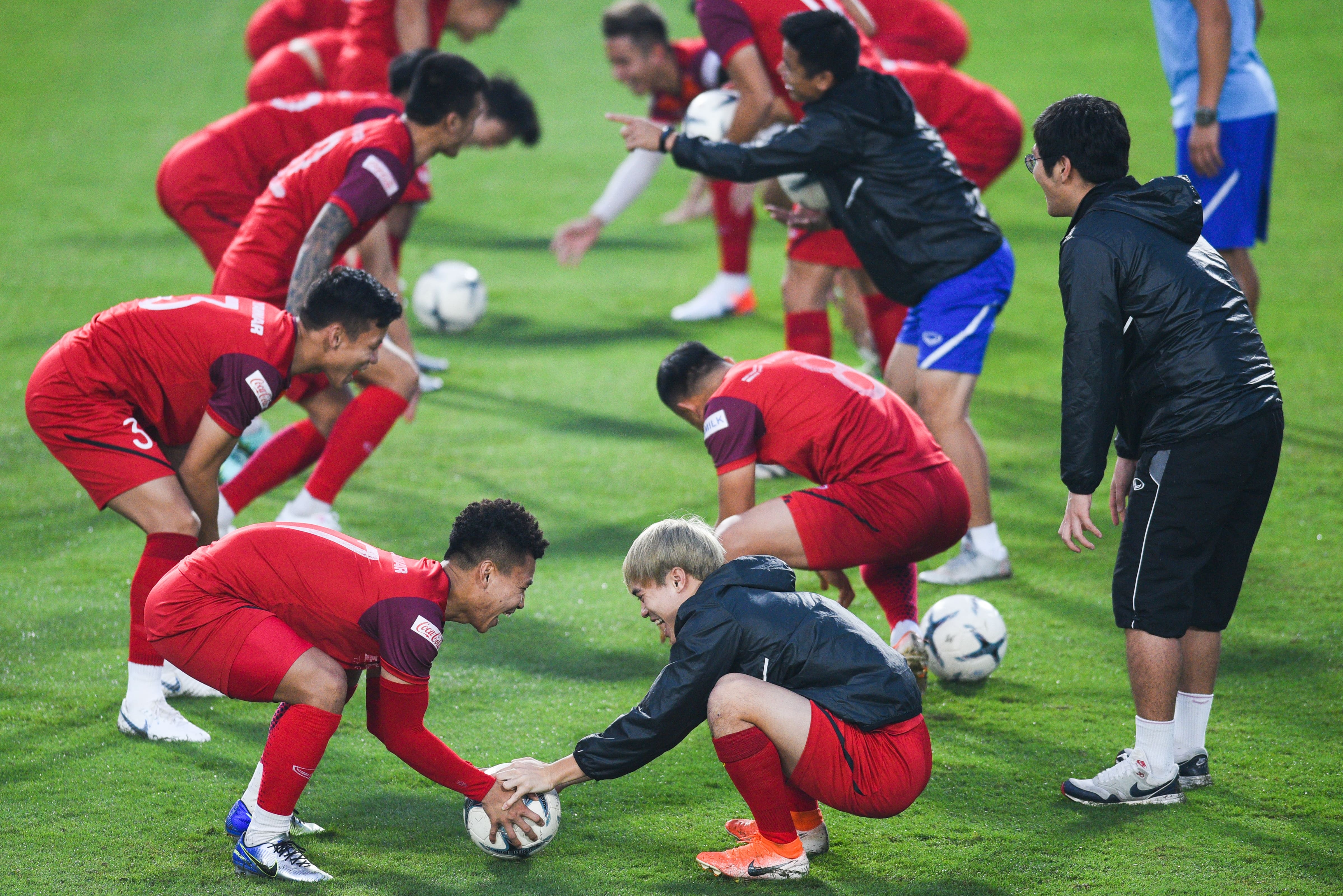 Tuyen Viet Nam tap luyen anh 2