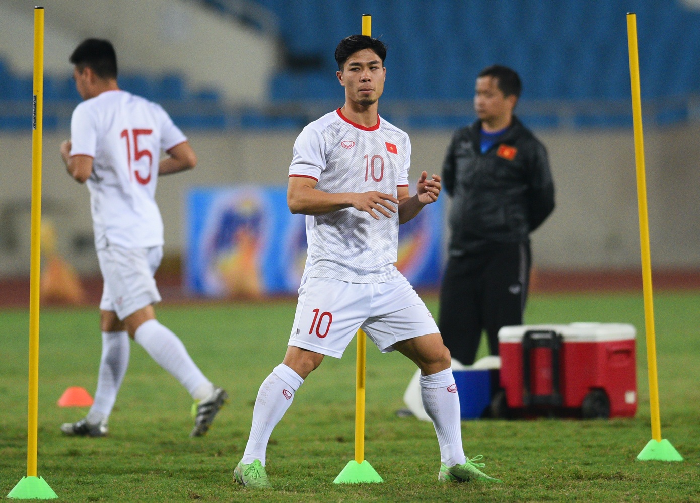 Việt Nam đấu với UAE ảnh 4 Viet Nam dau voi UAE anh 4