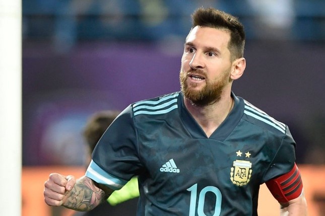 Messi ghi ban sau an treo gio giup Argentina thang Brazil hinh anh