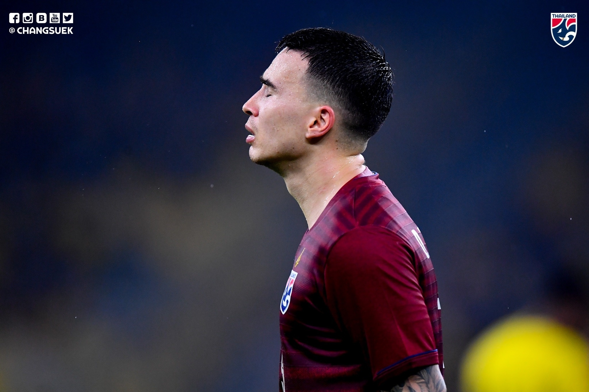 Viet Nam dau voi Thai Lan anh 4