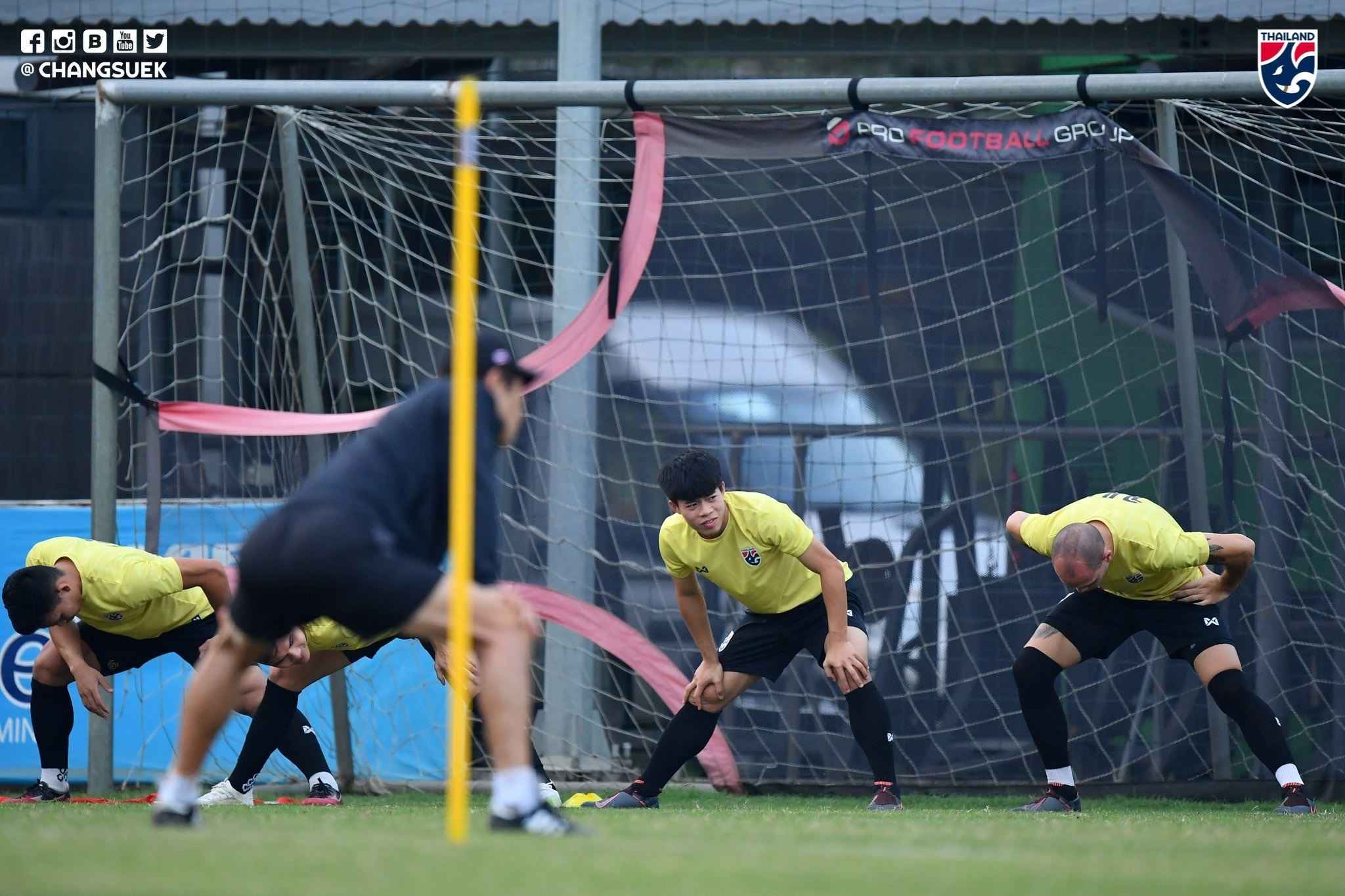 Viet Nam dau voi Thai Lan anh 5