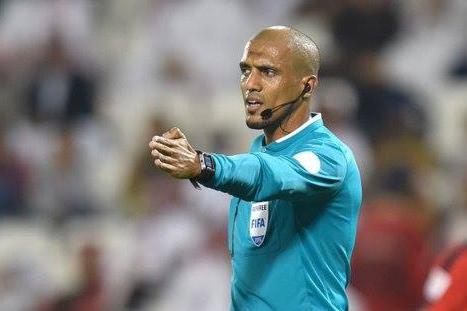 Dan mang tim kiem trang ca nhan cua trong tai nguoi Oman hinh anh