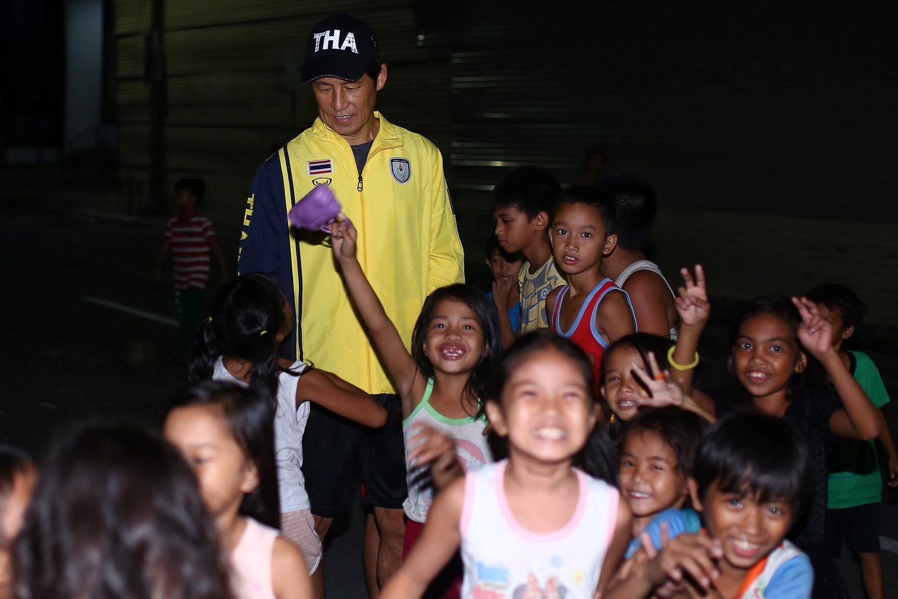 Thai Lan huy tap vi ket xe anh 1