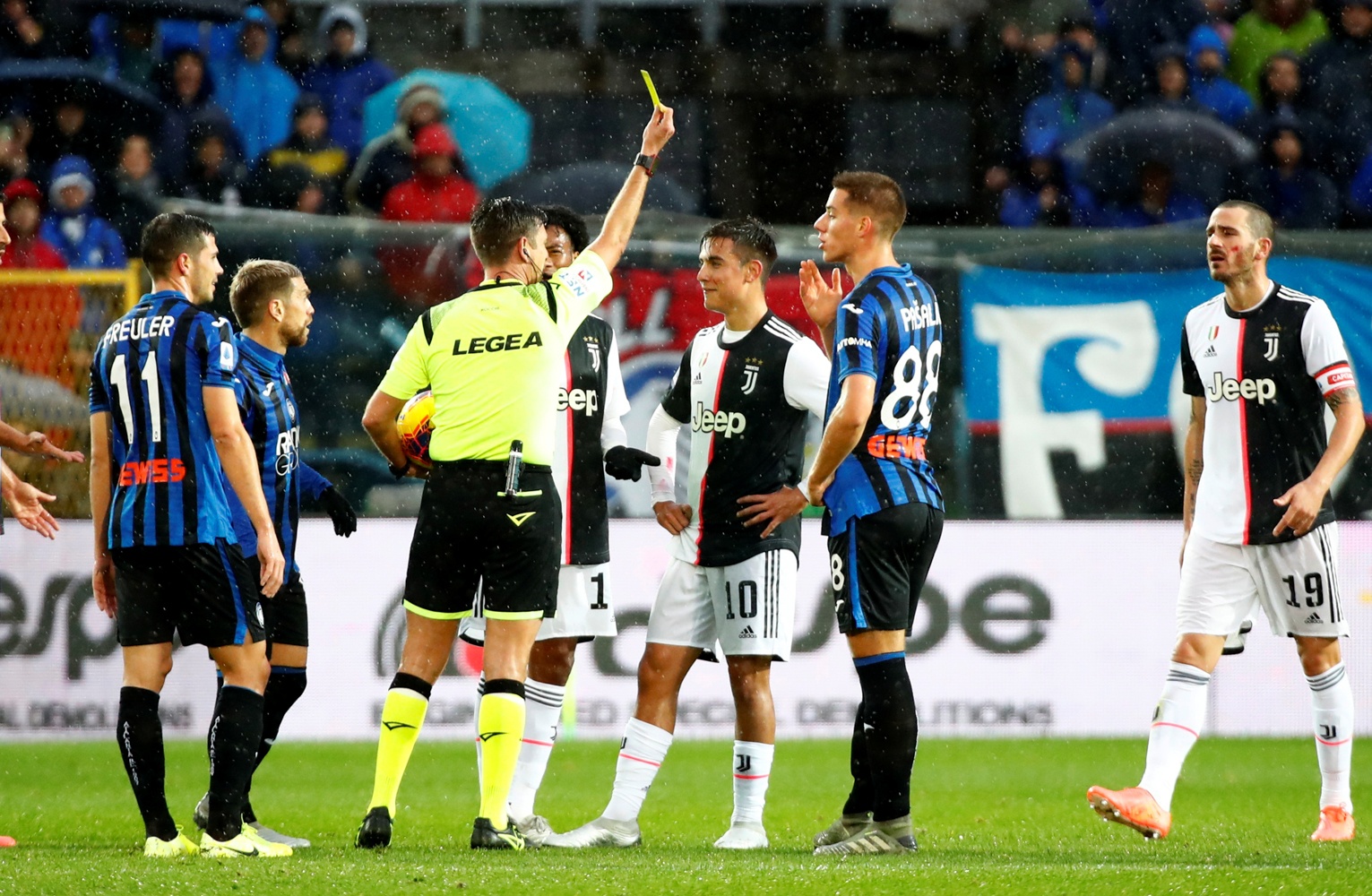 Atalanta dau voi Juventus anh 4