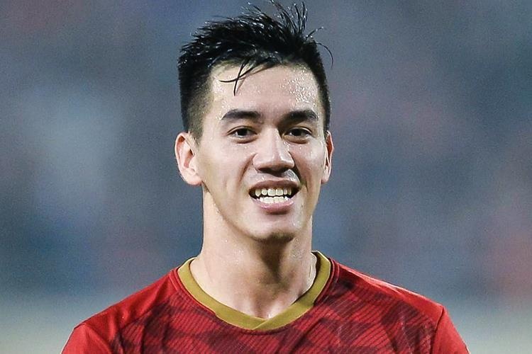 CDV vui mung khi Duc Chinh, Tien Linh thay nhau toa sang hinh anh