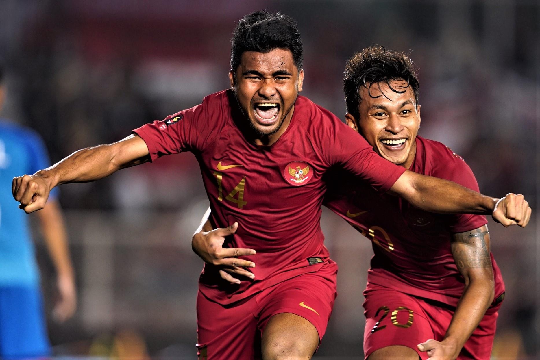 Ban an dinh chien thang 2-0 cua U22 Indonesia truoc Singapore hinh anh