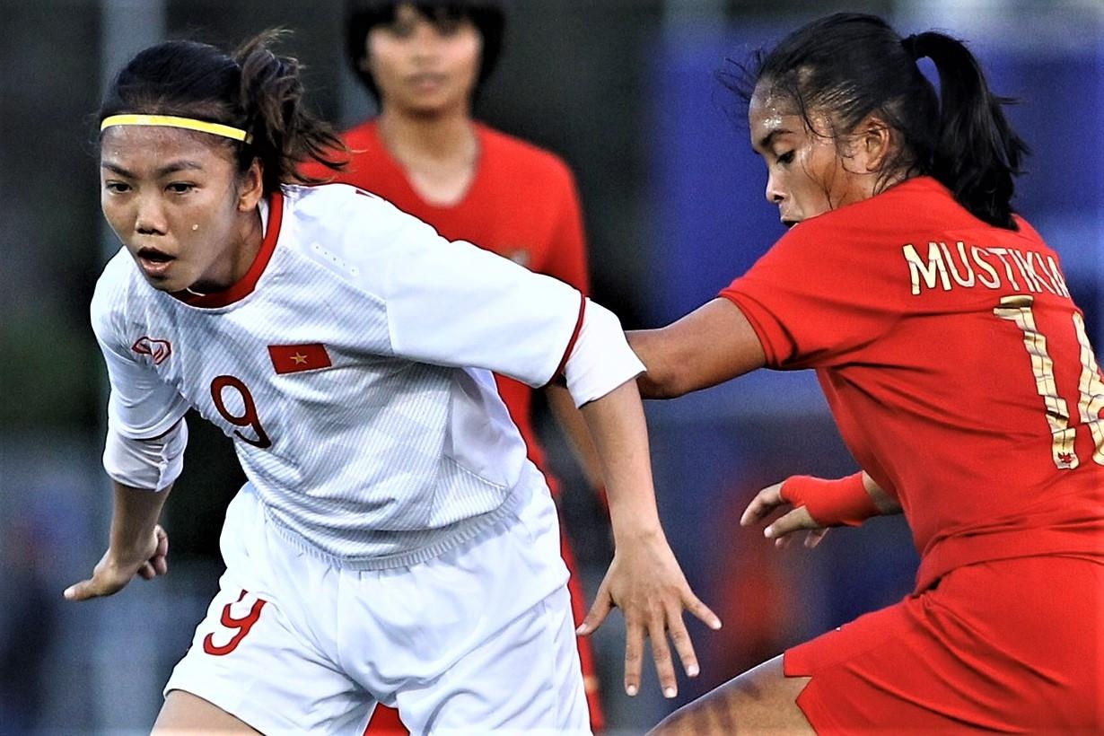 Huynh Nhu nang ty so len 4-0 khi vao san tu ghe du bi hinh anh