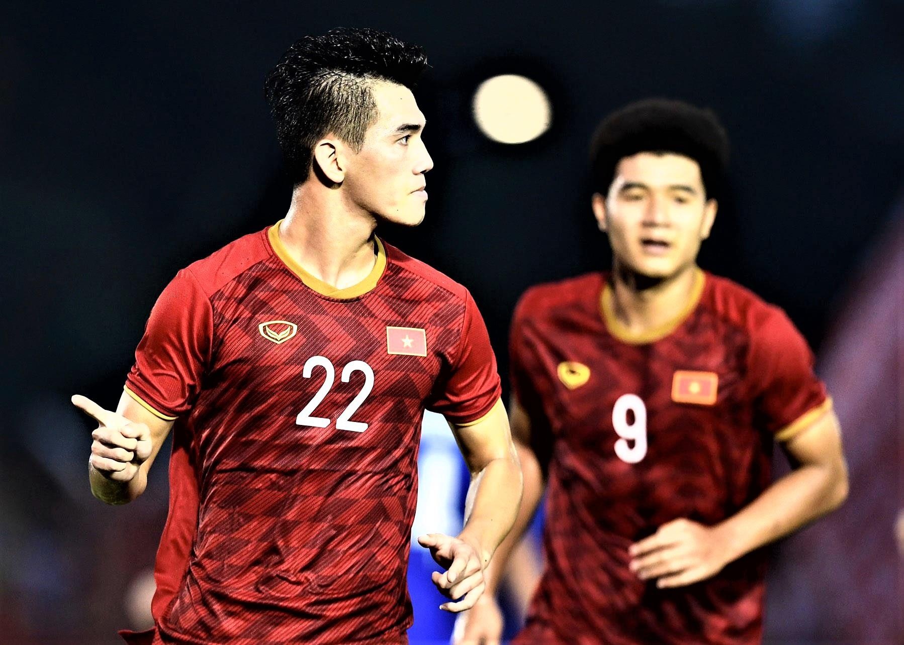 Video truc tiep SEA Games 30: U22 Viet Nam - U22 Campuchia hinh anh