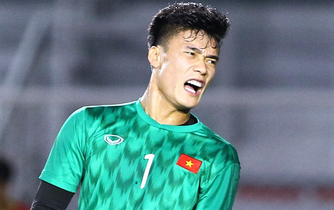 Bui Tien Dung tri an nguoi ham mo CLB Ha Noi hinh anh