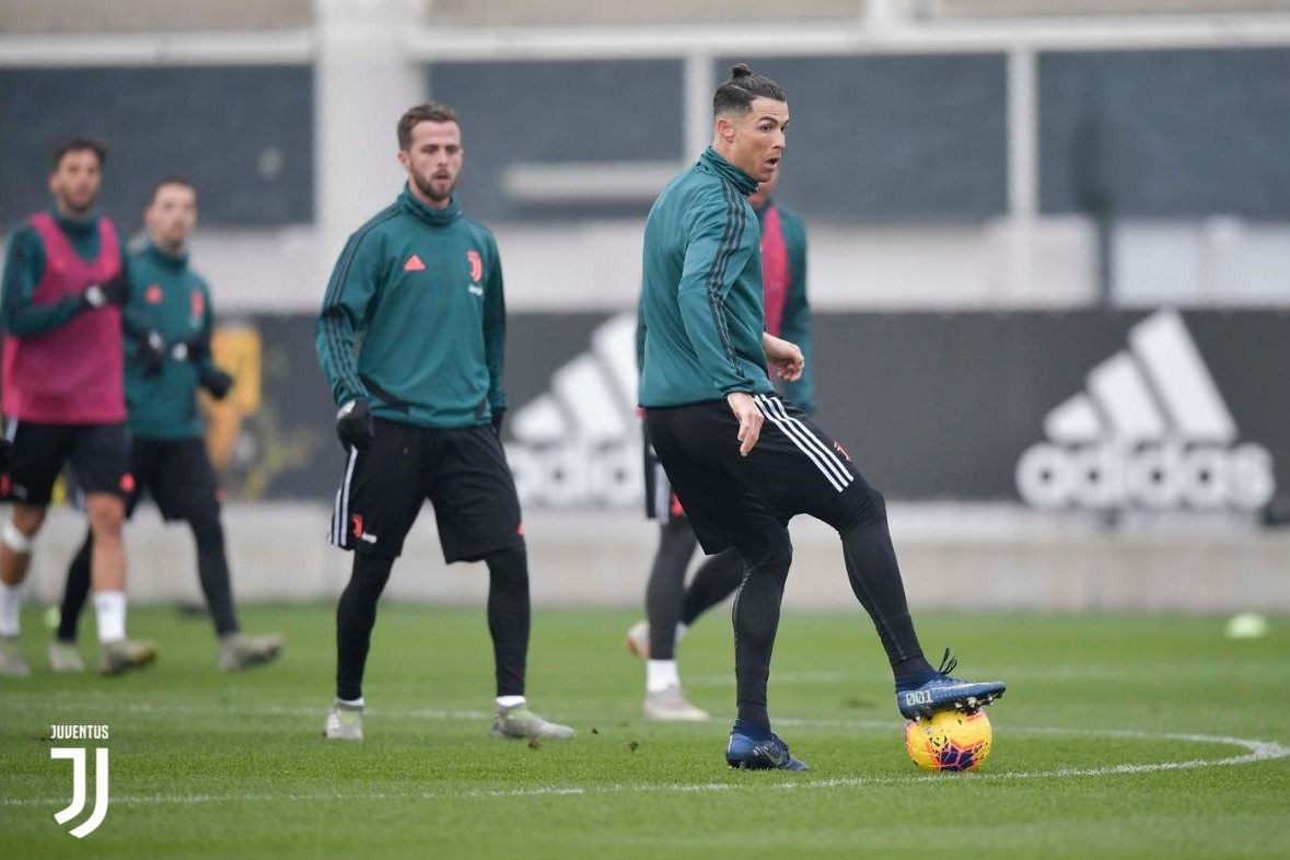 Ronaldo bui toc anh 3