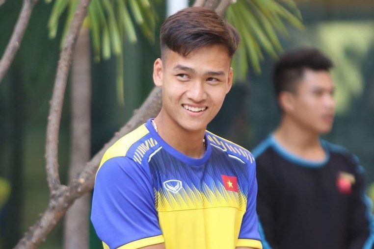 HLV Park to chuc sinh nhat muon cho hau ve U23 Viet Nam hinh anh