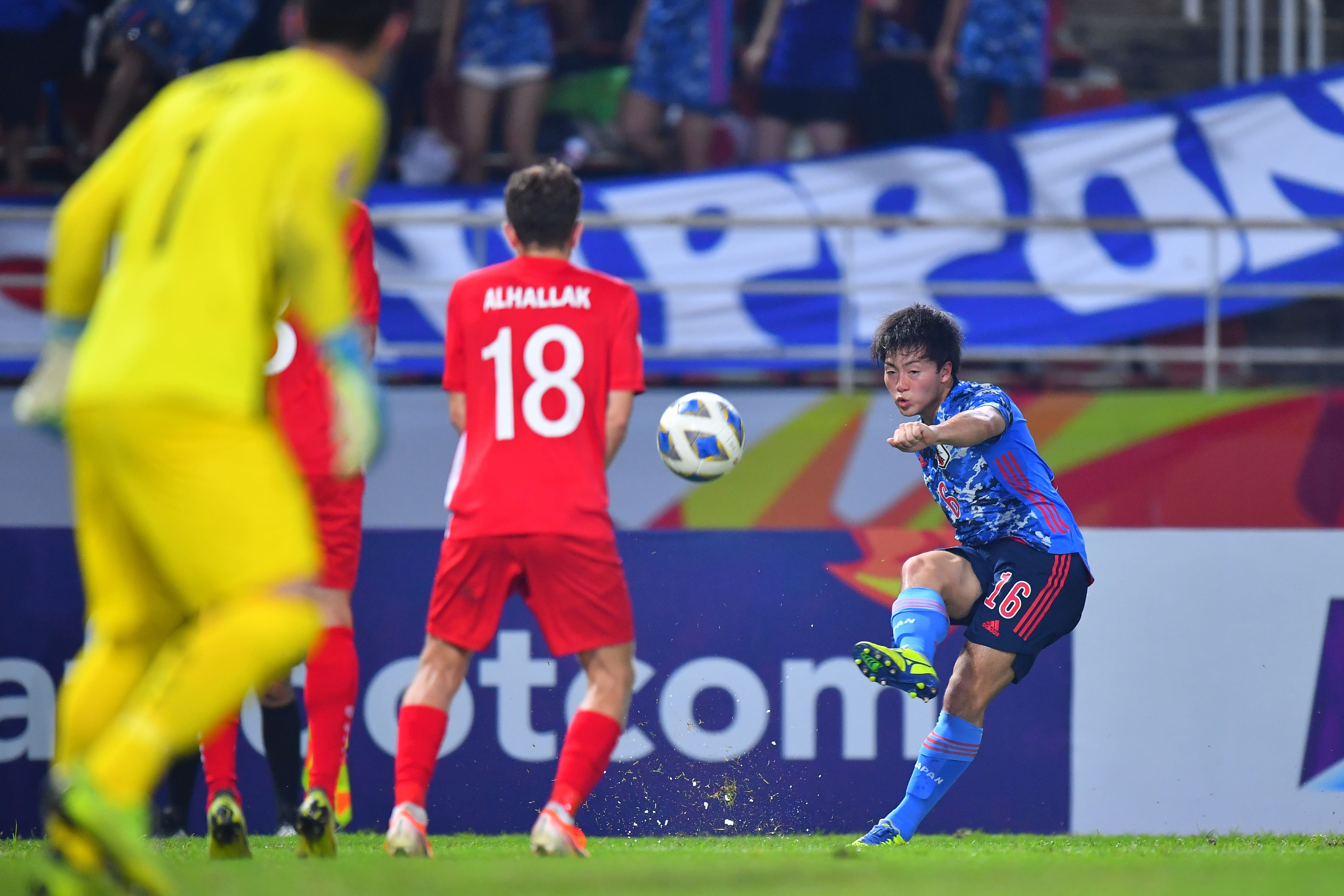 Nhat Ban bi loai tu vong bang anh 6