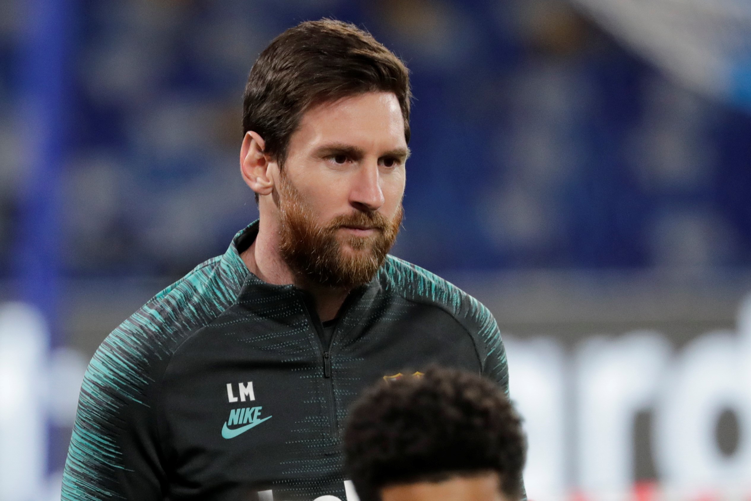 Messi bi dau truoc tran dau voi Napoli hinh anh