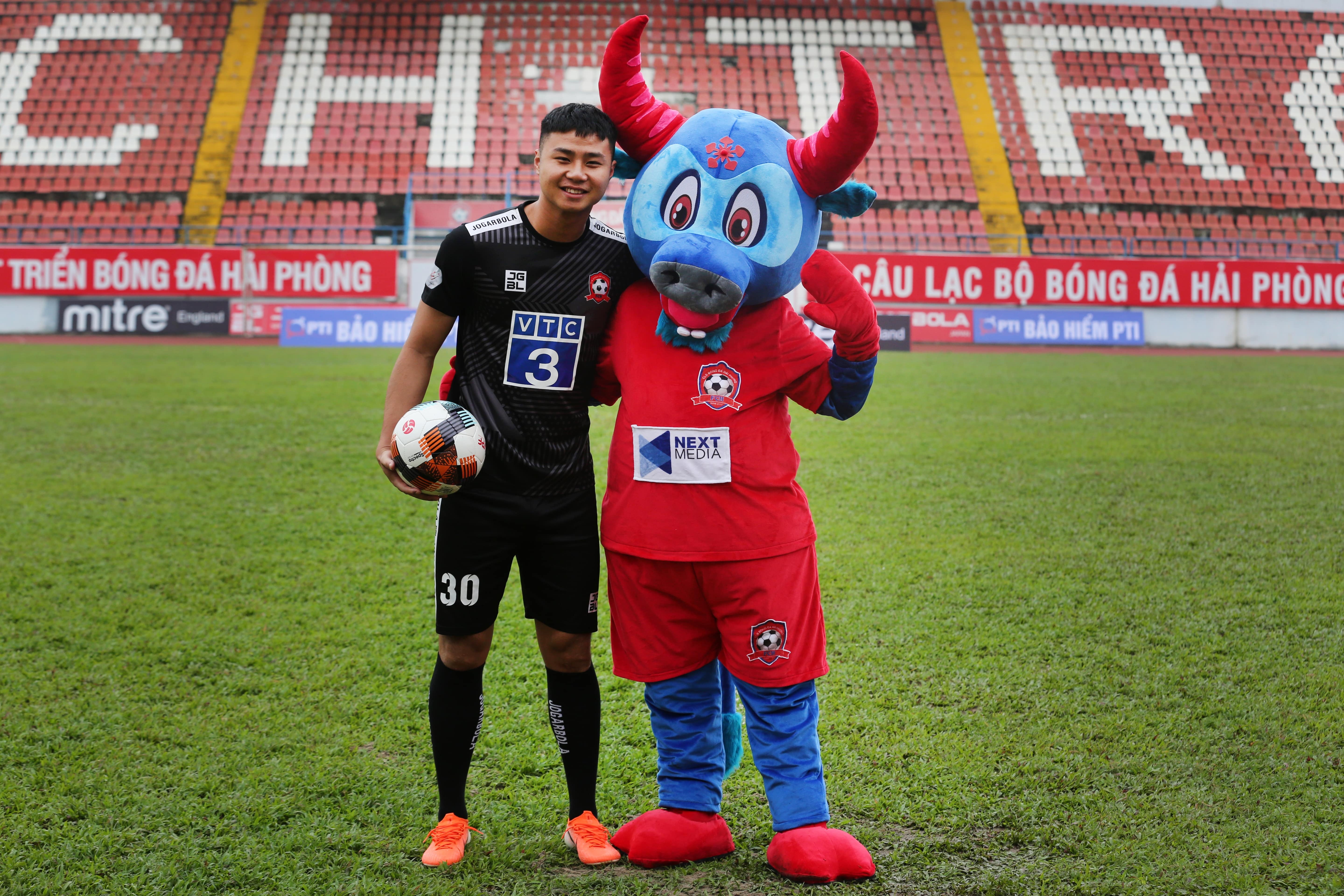 Mascot CLB Hai Phong anh 1
