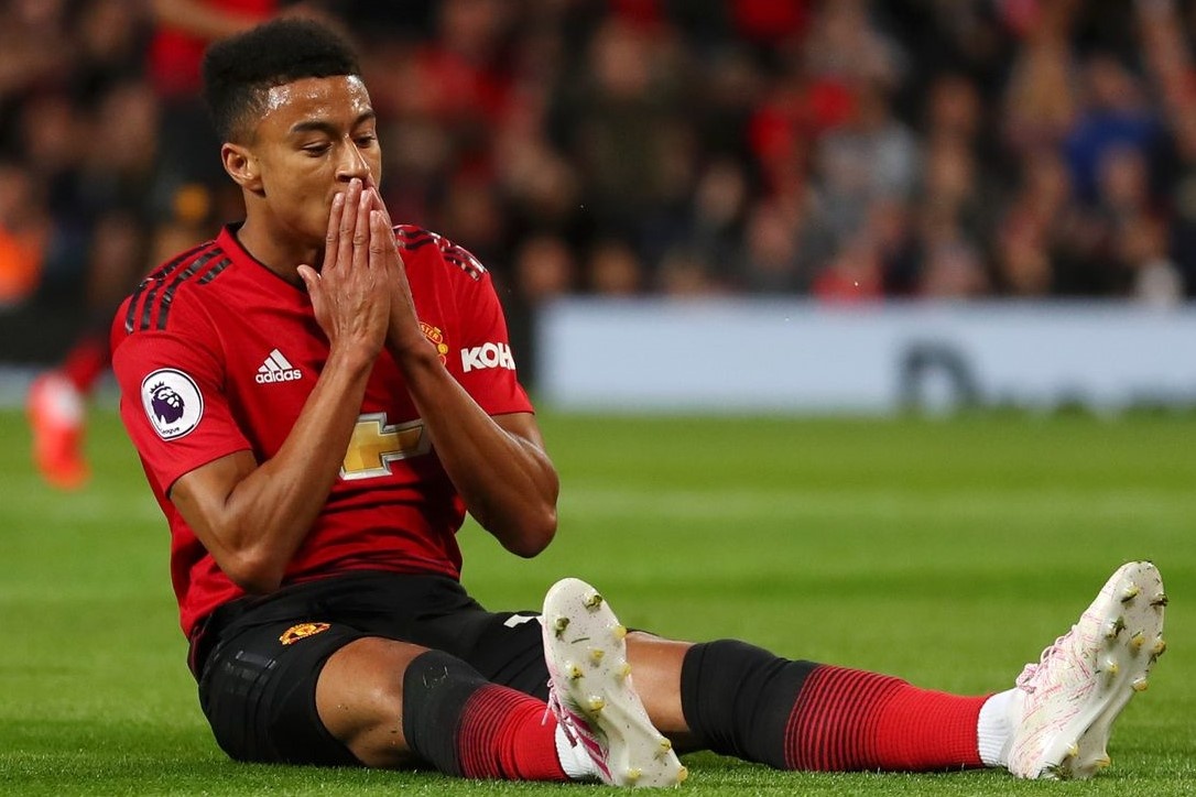 Bong da Anh dung truoc nguy co bi anh huong boi dich Covid-19 hinh anh