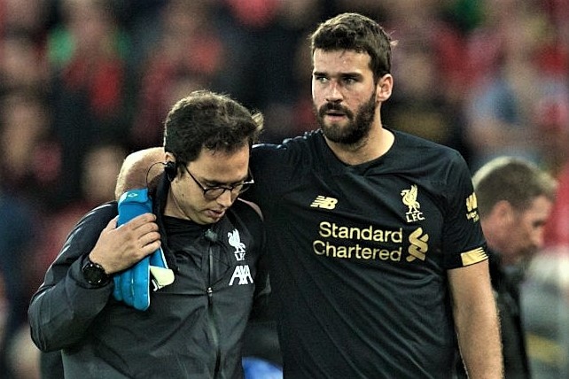 Mat Alisson, Liverpool lay gi de chong do Atletico Madrid? hinh anh