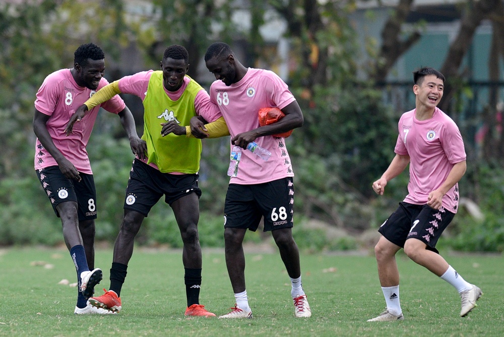 Rimario chan thuong anh 1