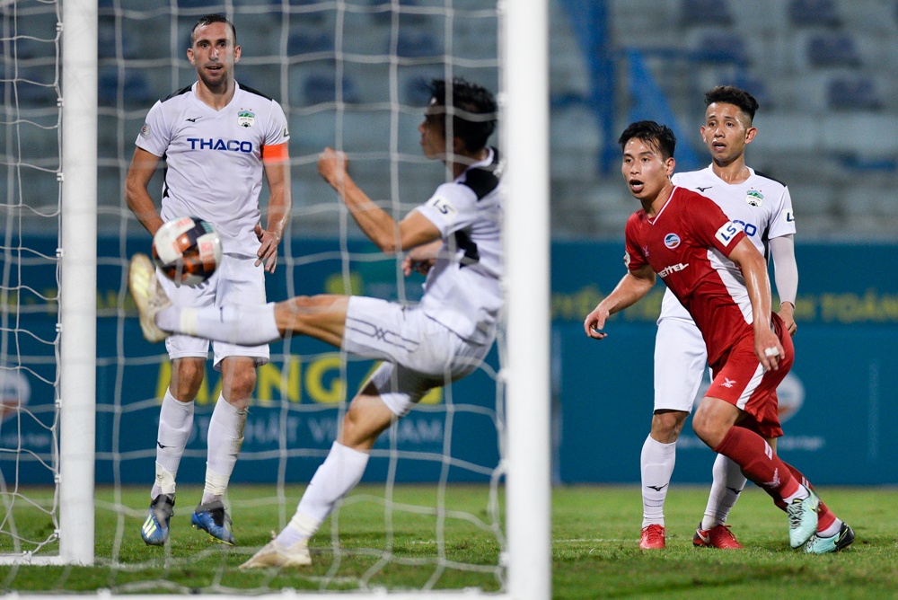 Viettel dau voi HAGL anh 8