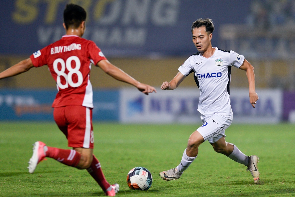 Viettel dau voi HAGL anh 2