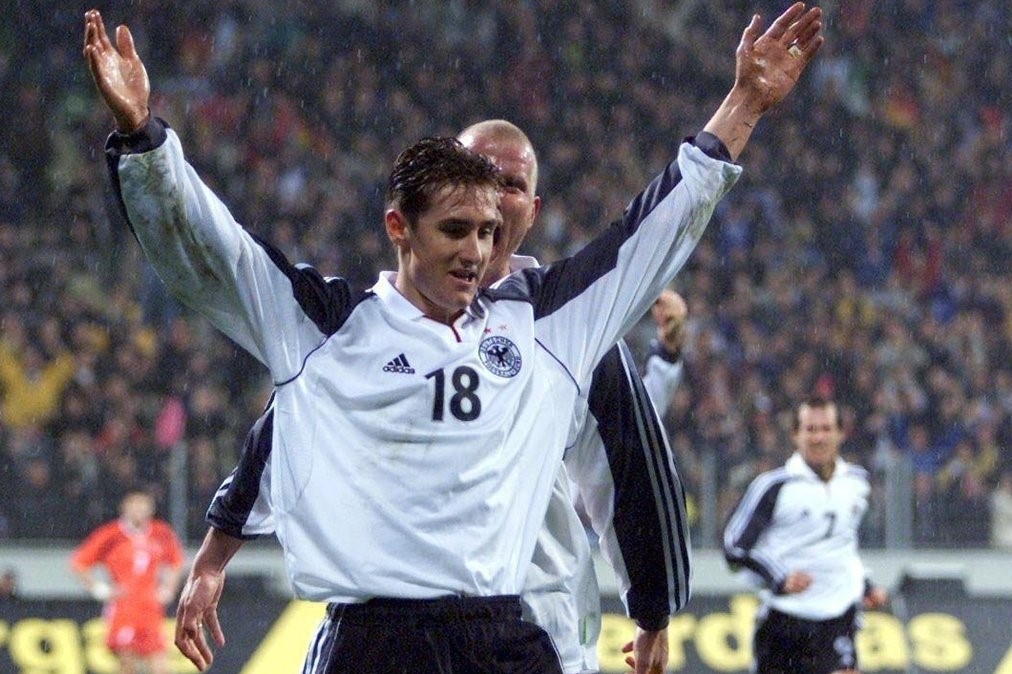 Klose giai nghe anh 2