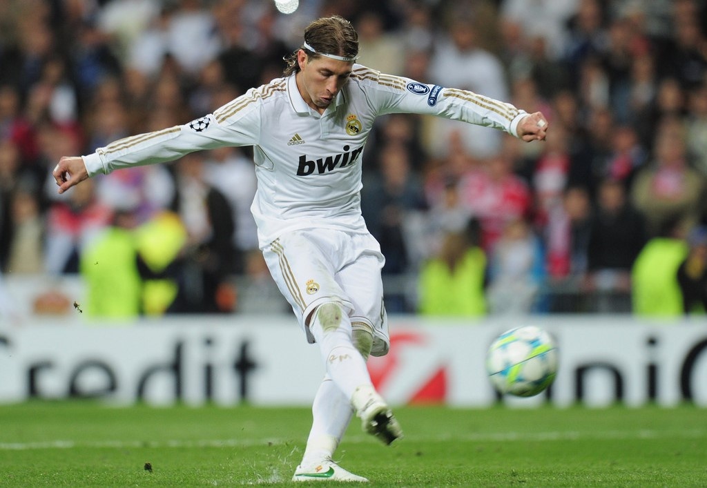 Ramos roi Real Madrid anh 2