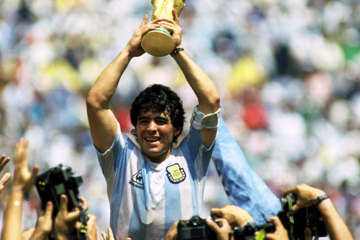 Nhung cau thu nghien ruou anh 1