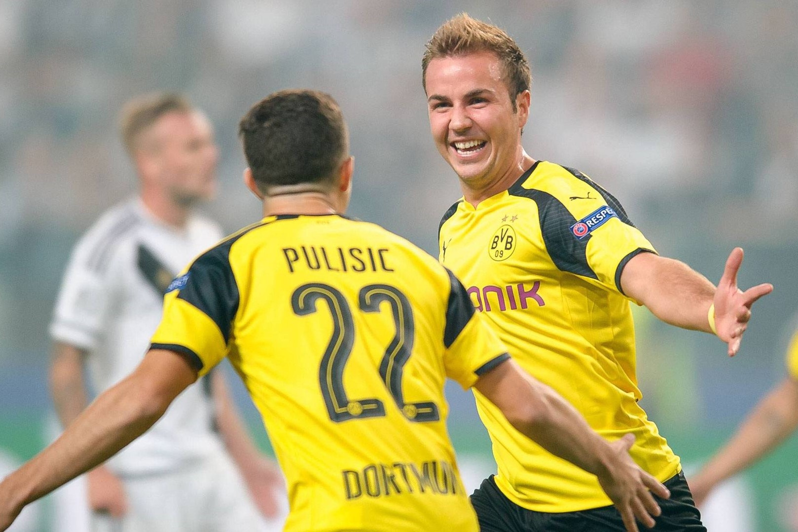 Pique chau chu tich anh 6