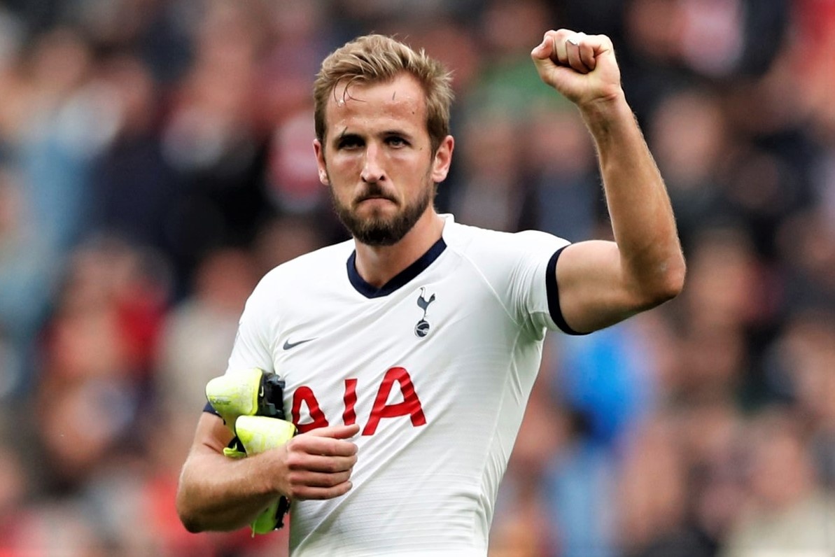 'Man Utd khong phai doi duy nhat theo duoi Kane' hinh anh