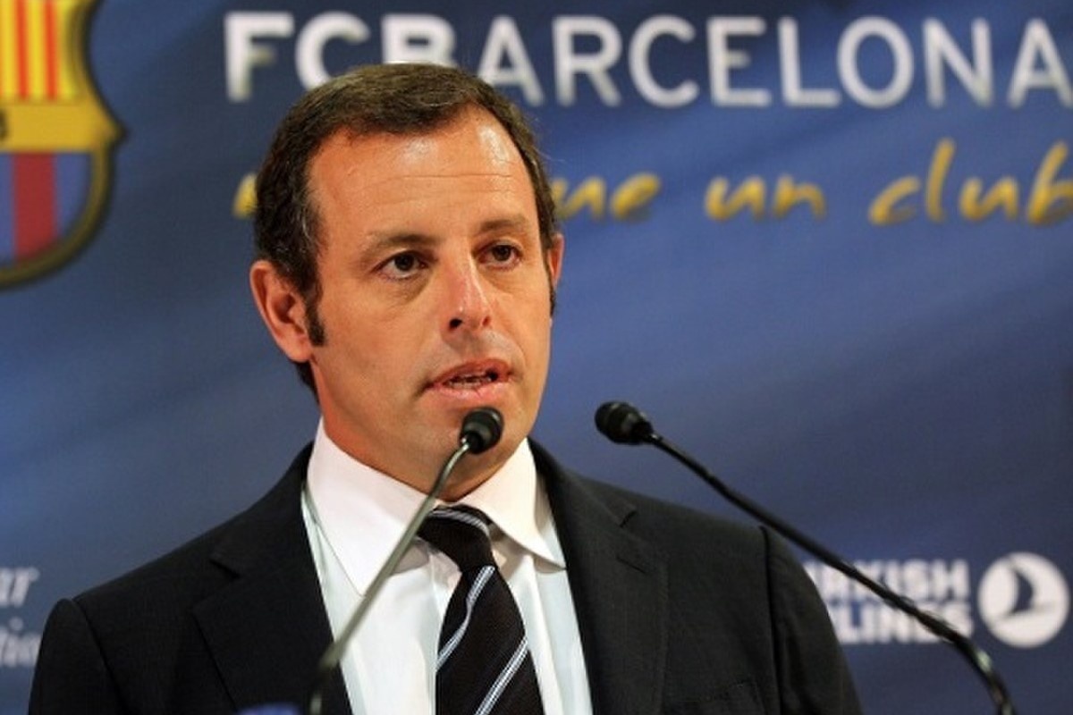 Rosell: 'Neu khong lam chu tich Barca, toi da chang phai vao tu' hinh anh