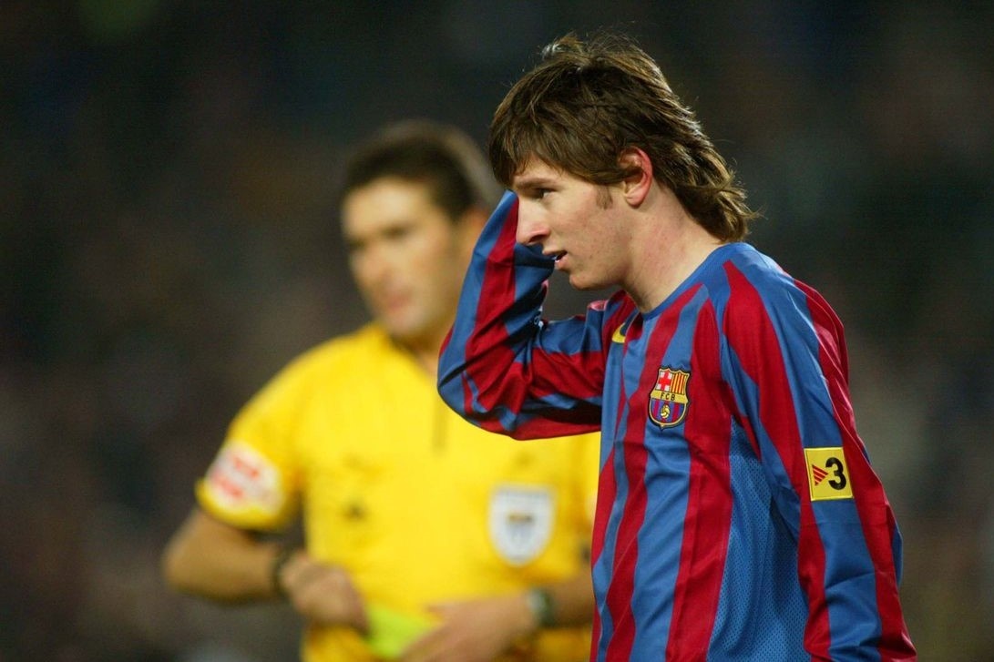 Messi mau thuan voi chu tich Barca anh 5