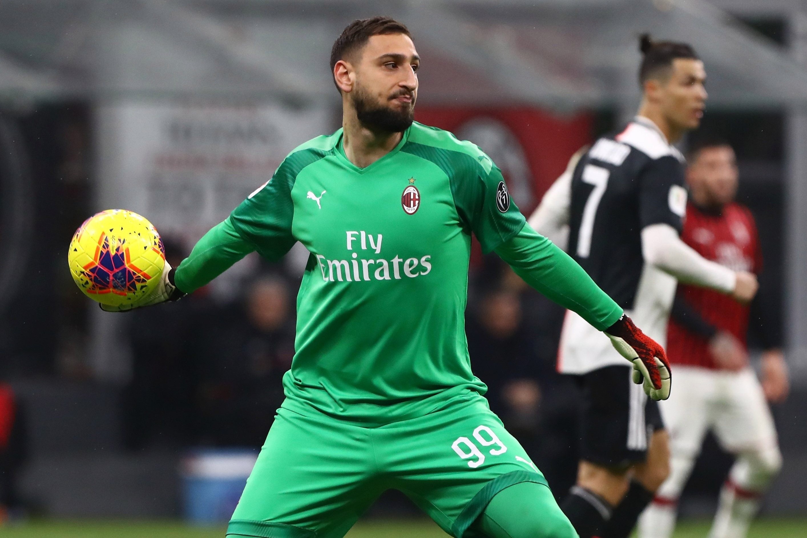 Messi gia han hop dong anh 2