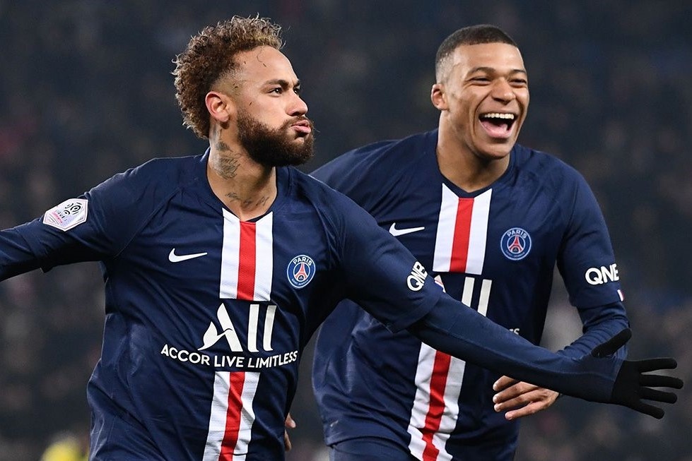 'PSG chuan bi duoc trao chuc vo dich Ligue 1' hinh anh