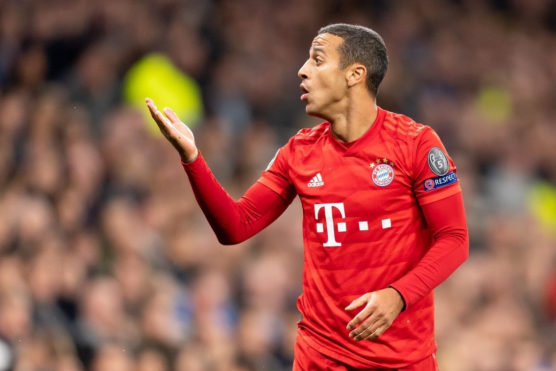 Messi gia han hop dong anh 6