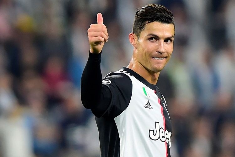 Ronaldo cach ly anh 1