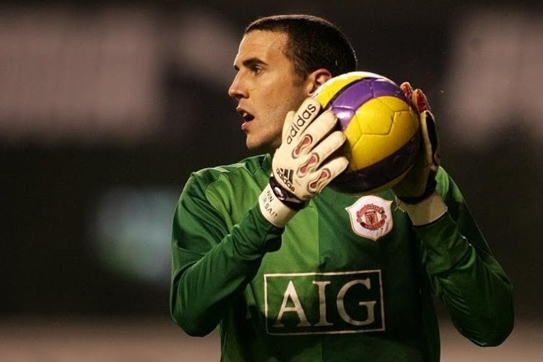 Dong doi bat cuoi voi pha can pha cua O'Shea khi lam thu mon hinh anh