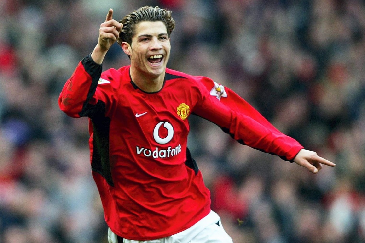 Kieu toc cua Ronaldo anh 2