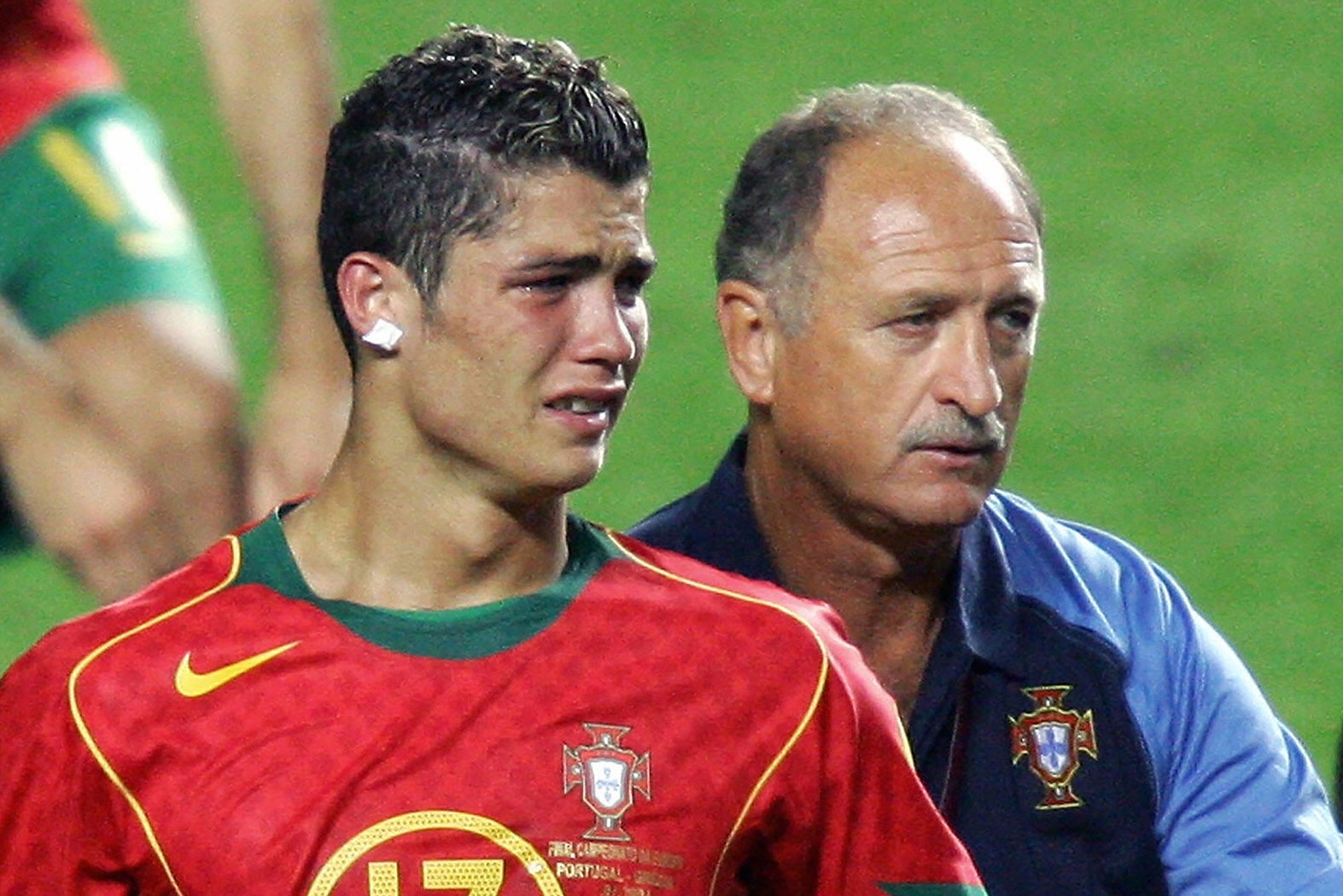 Kieu toc cua Ronaldo anh 3