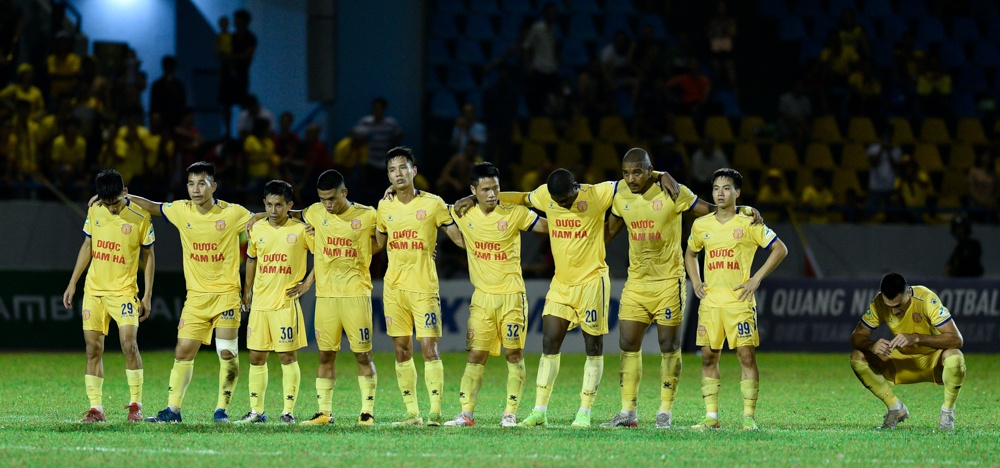 Quang Ninh dau voi Nam Dinh anh 10