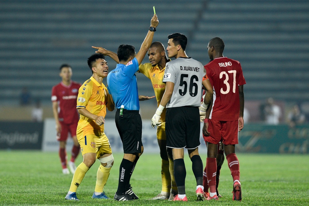Nam Dinh thua Viettel anh 2