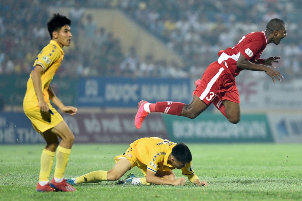 Nam Dinh thua Viettel anh 4