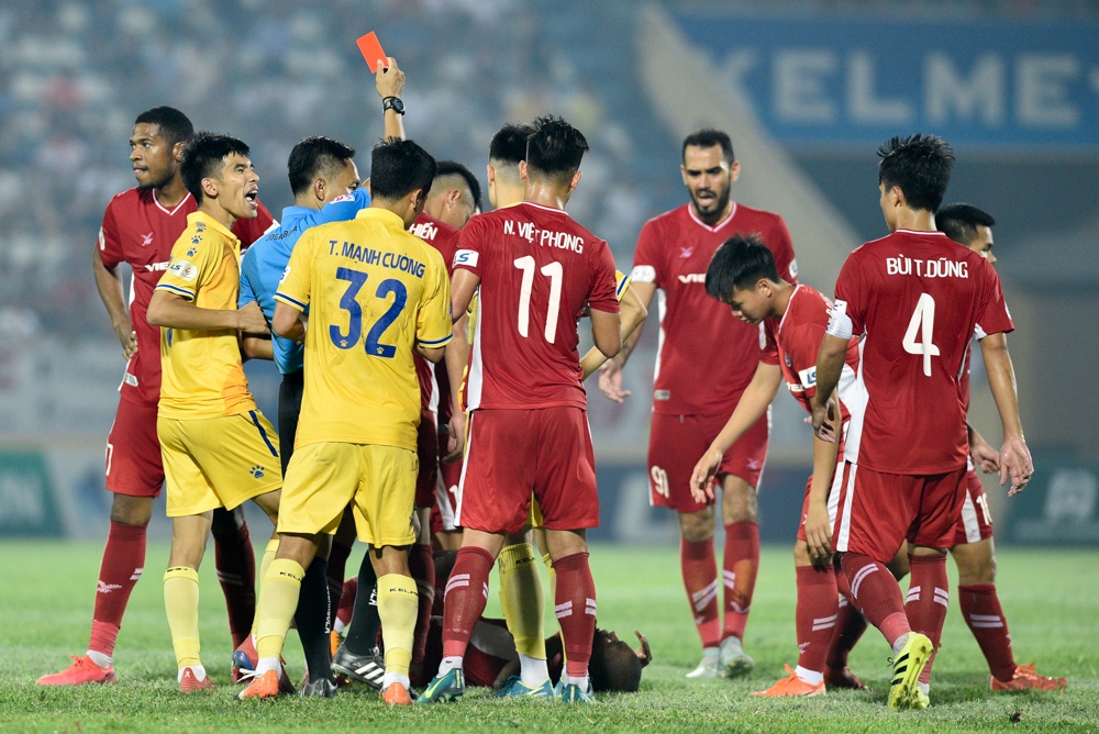 Nam Dinh thua Viettel anh 5