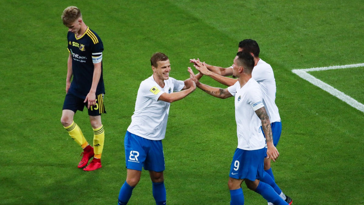 Doi bong Nga thua 1-10 anh 1