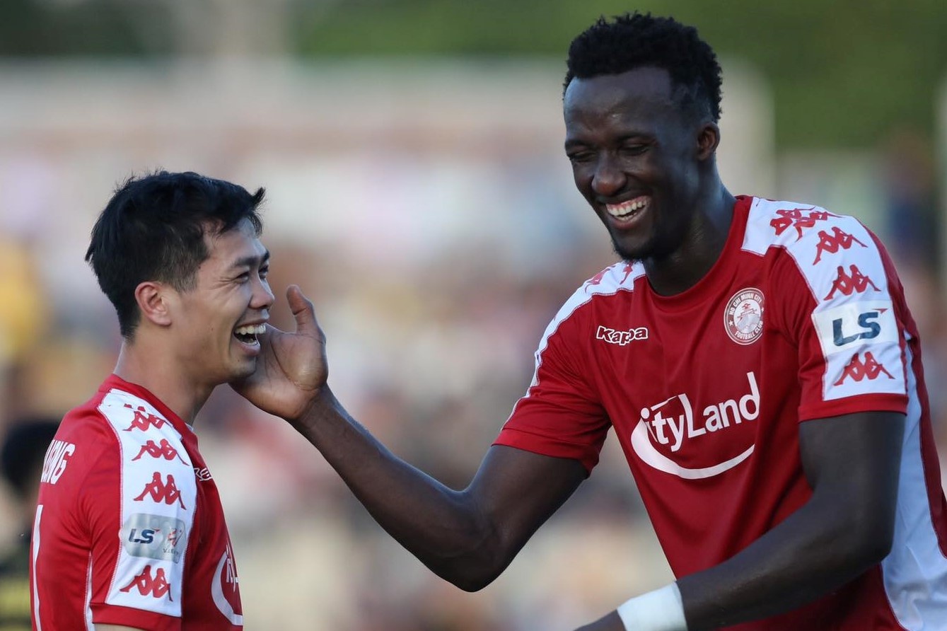 Highlights SLNA 1-3 CLB TP.HCM: Cong Phuong toa sang hinh anh