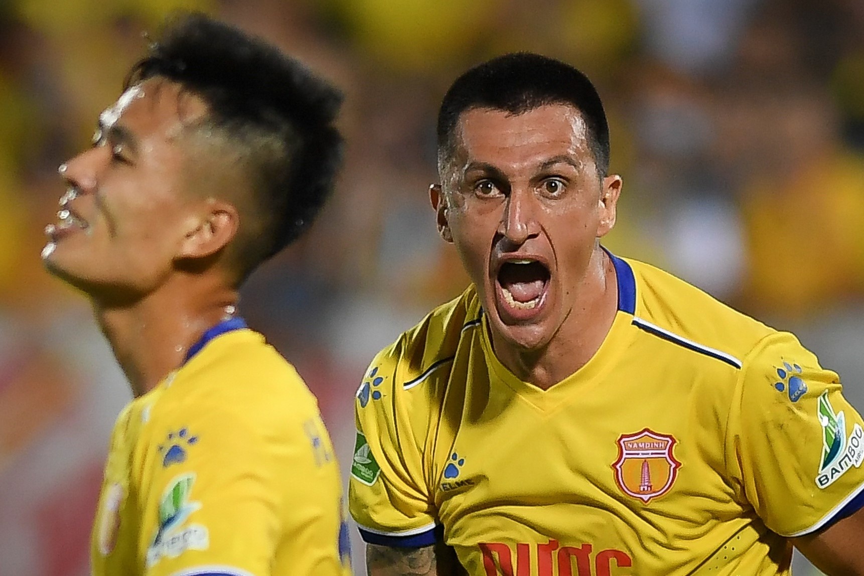 Highlights CLB Nam Dinh thua tran thu 4 lien tiep tai V.League 2020 hinh anh