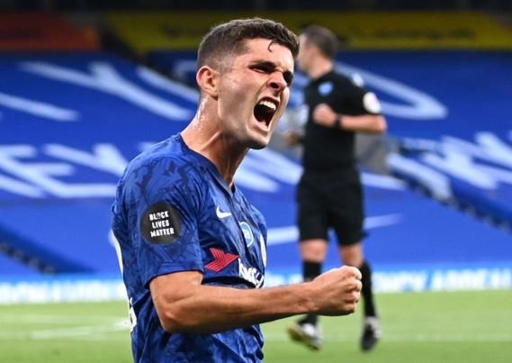 Ha Man City, Chelsea giup Liverpool vo dich Premier League som 7 vong hinh anh