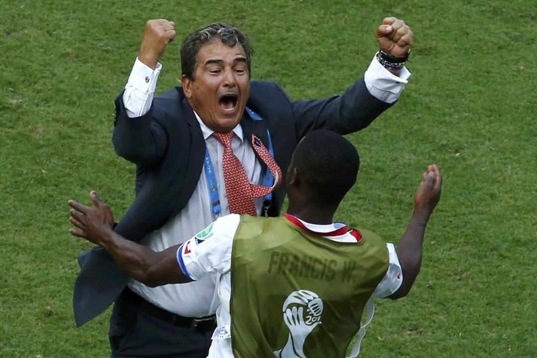 UAE bo nhiem HLV moi anh 1