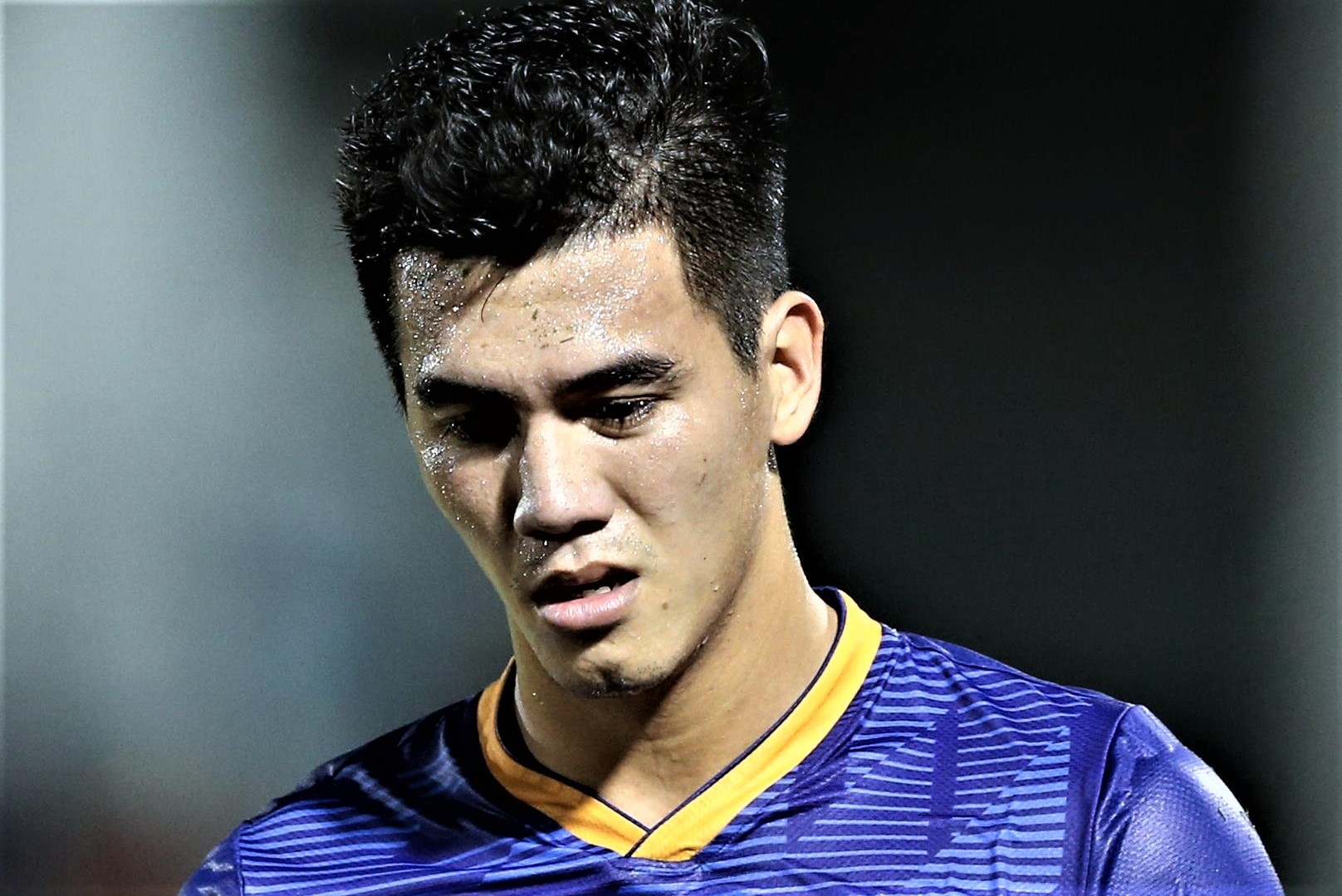 Highlights Ha Tinh 1-1 Binh Duong: Tien Linh choi mo nhat hinh anh