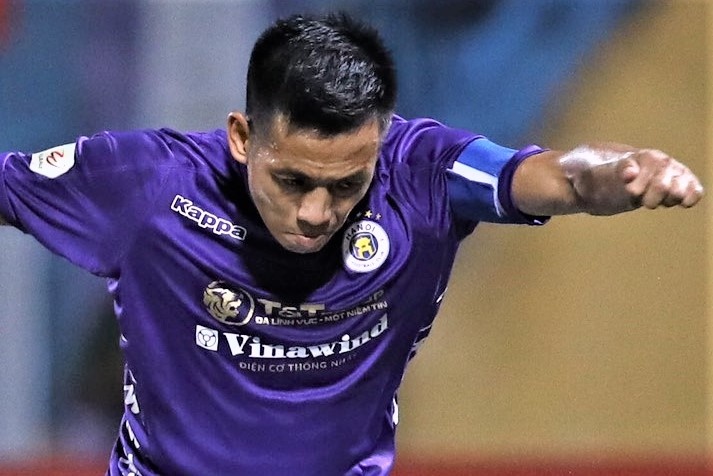 Highlights CLB Ha Noi 0-1 CLB Sai Gon: Van Quyet sut hong 11 m hinh anh