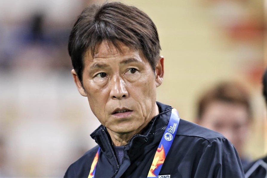 HLV Nishino duoc dac cach tro lai Thai Lan hinh anh